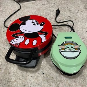 Waffle maker